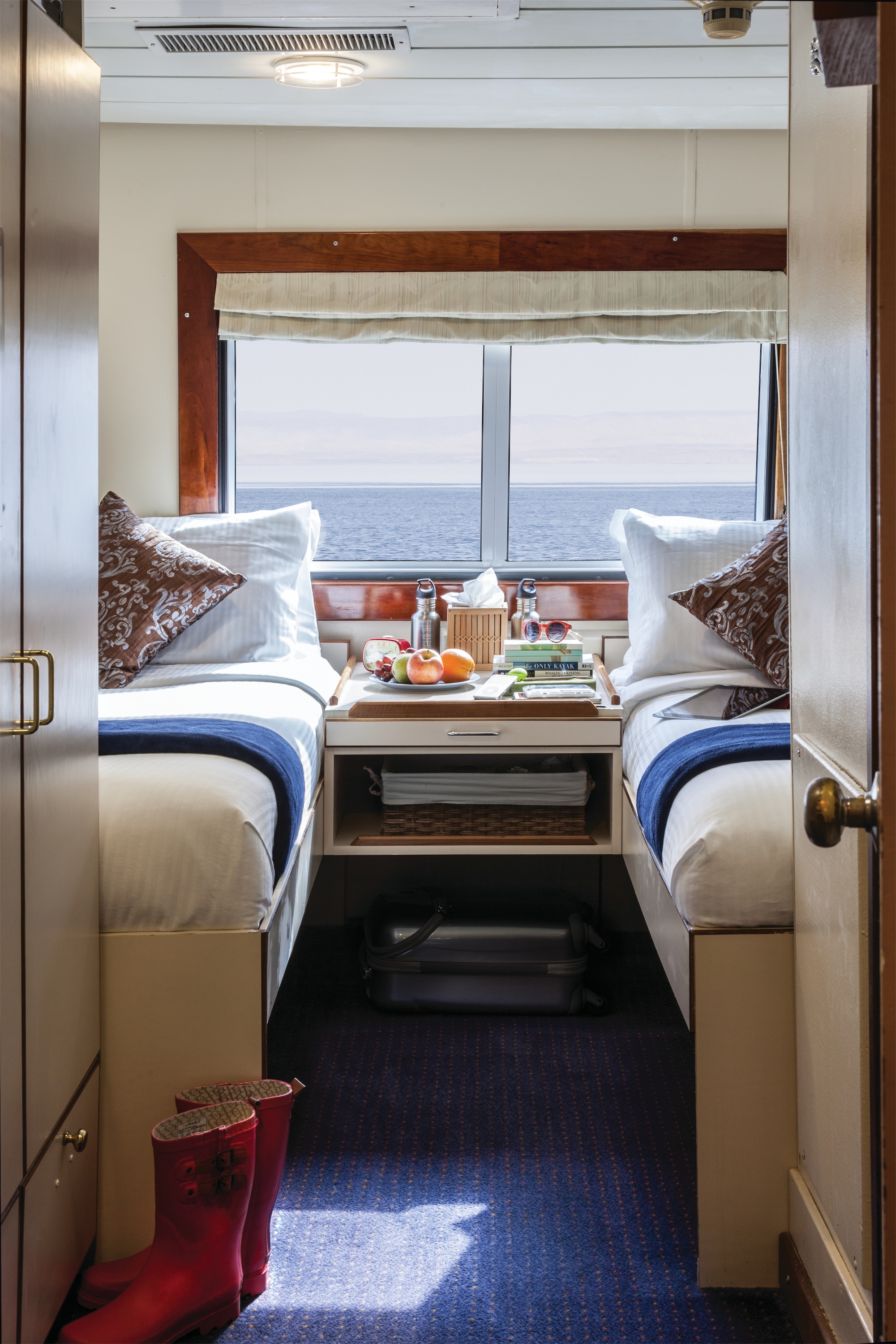 Lindblad Expeditions National Geographic Sea Bird & National Geographic Sea Lion Accommodation Category 1 Twin.jpg